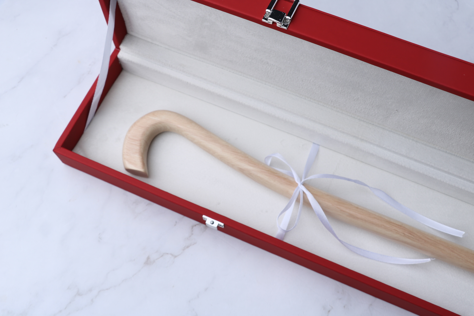 طقم العصا مع صندوق الجلد